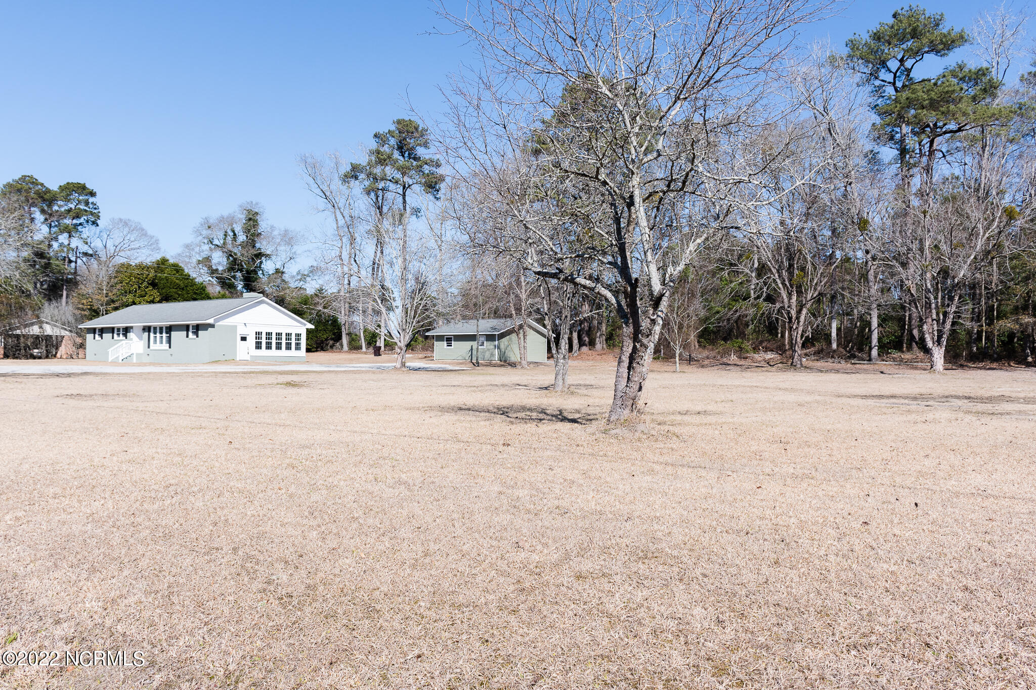 466 Happy Valley Road Elizabethtown, NC 28337 - Photo 11 of 30 Extra lot and house