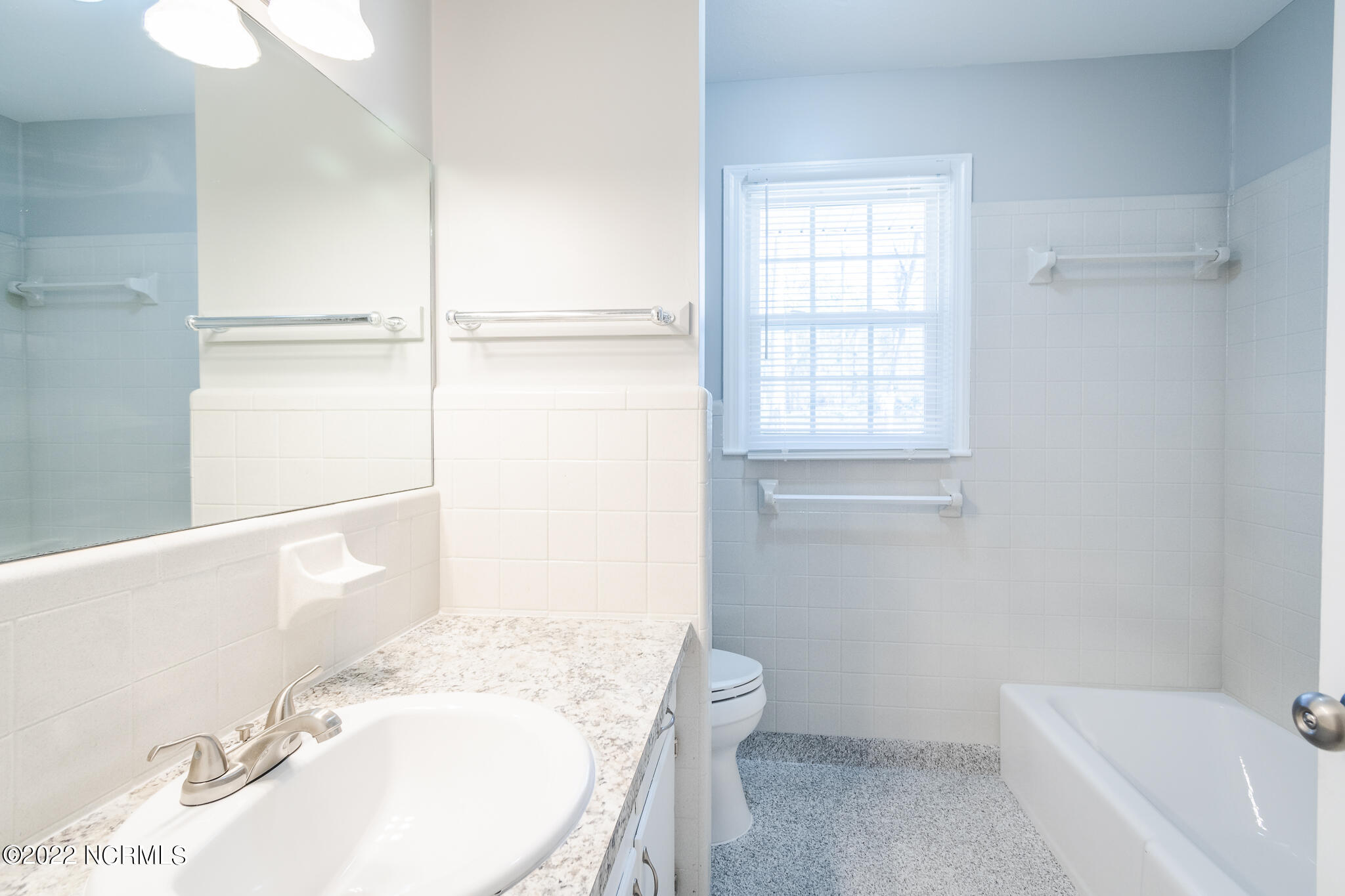 466 Happy Valley Road Elizabethtown, NC 28337 - Photo 25 of 30 Bath2