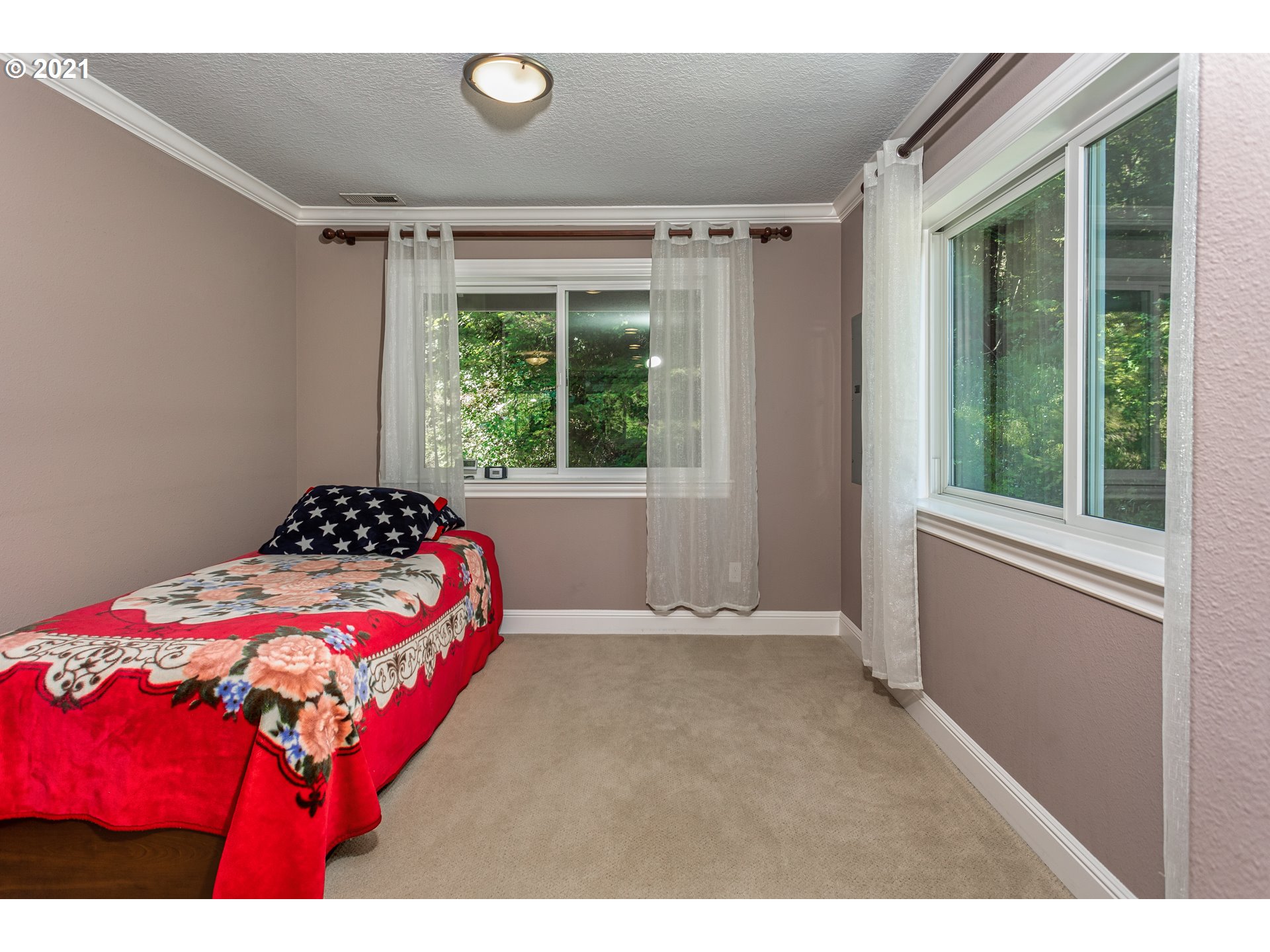 15383 South Graves Road Mulino, OR 97042 - Photo 14 of 32 Bedroom, Owner's Suite
