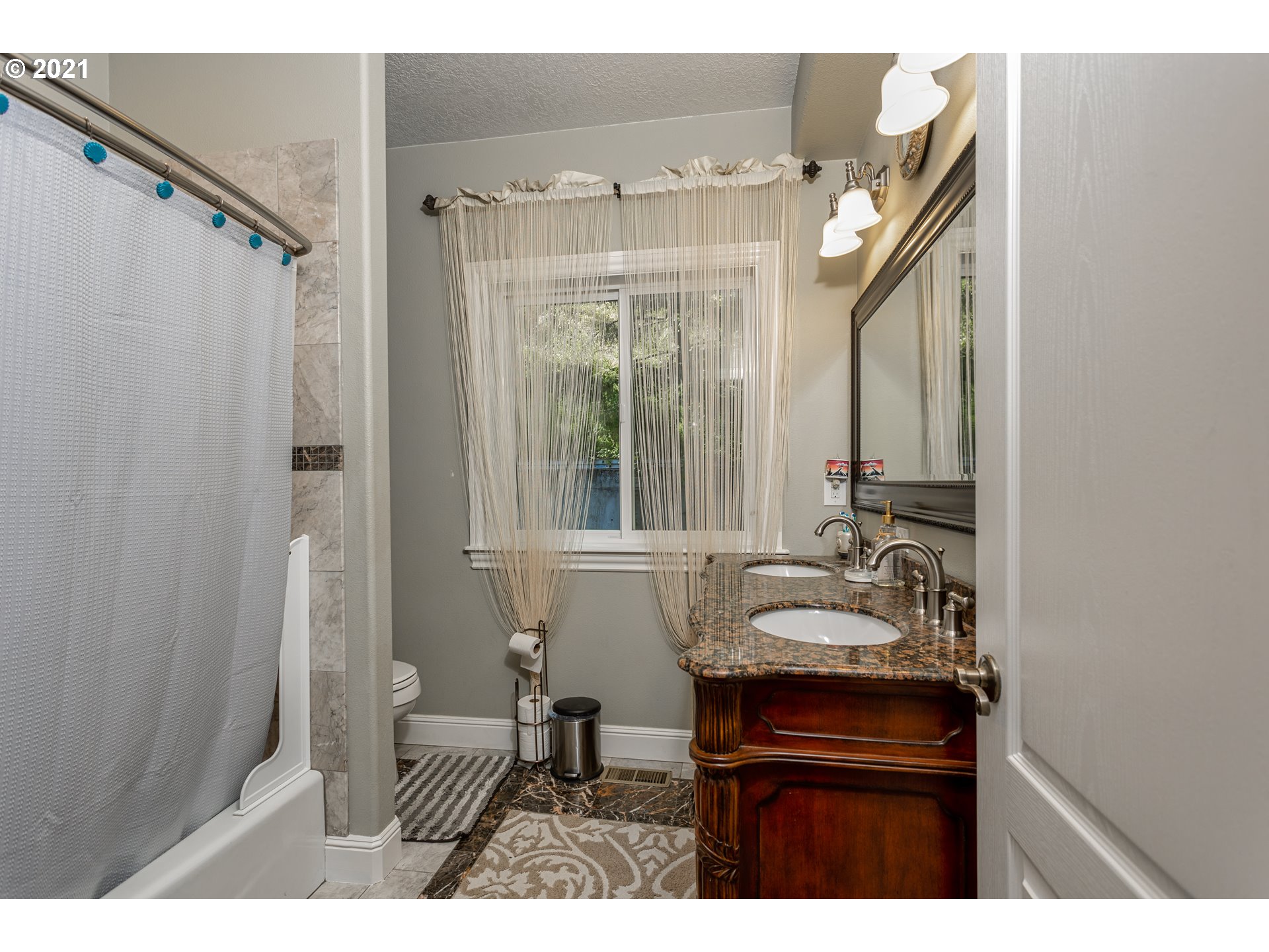 15383 South Graves Road Mulino, OR 97042 - Photo 19 of 32 Gallery Image 19