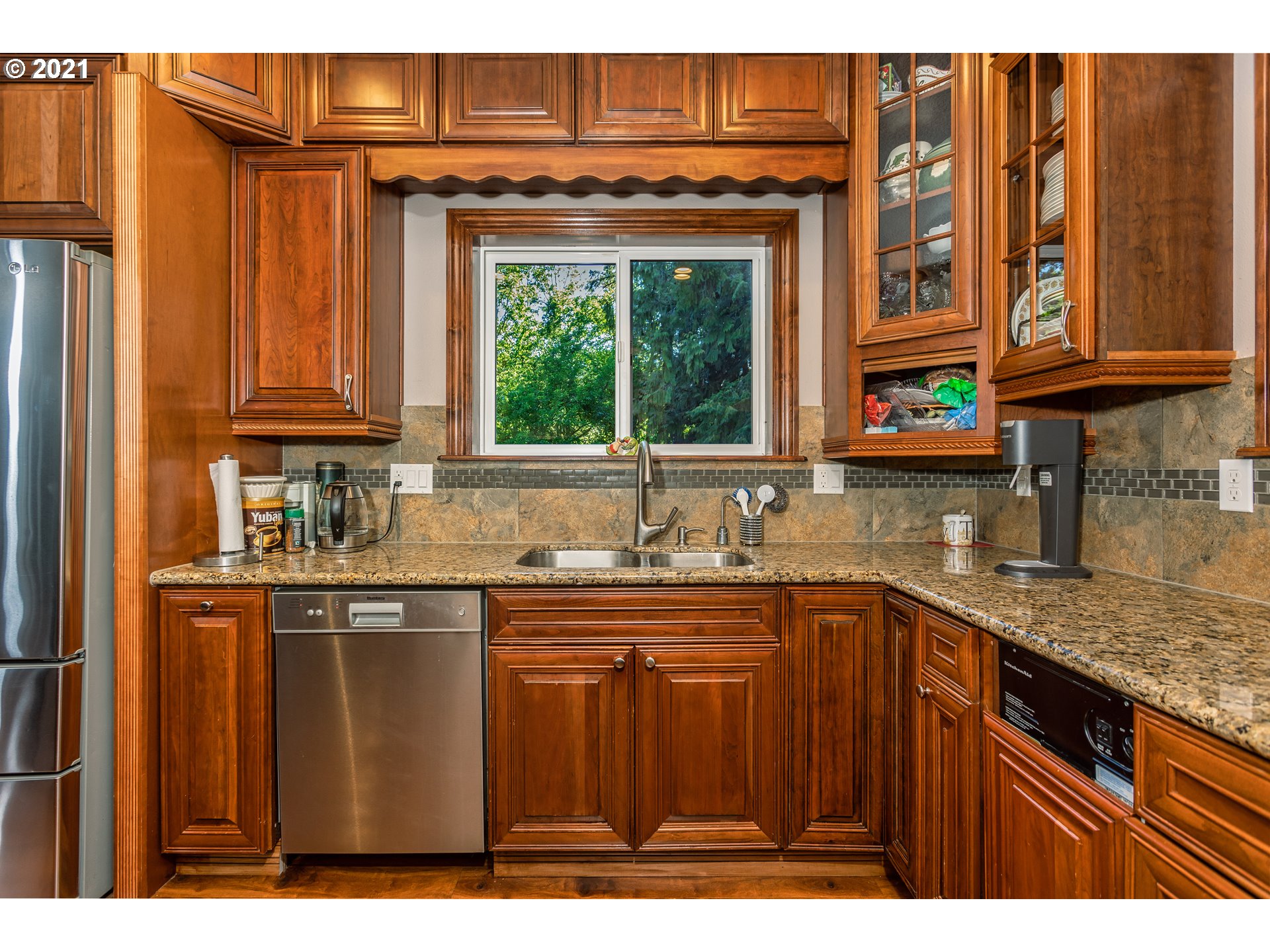 15383 South Graves Road Mulino, OR 97042 - Photo 2 of 32 Kitchen
