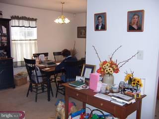 4930 Green Tree Road Reading, PA 19606 - Photo 3 of 5 Gallery Image 3