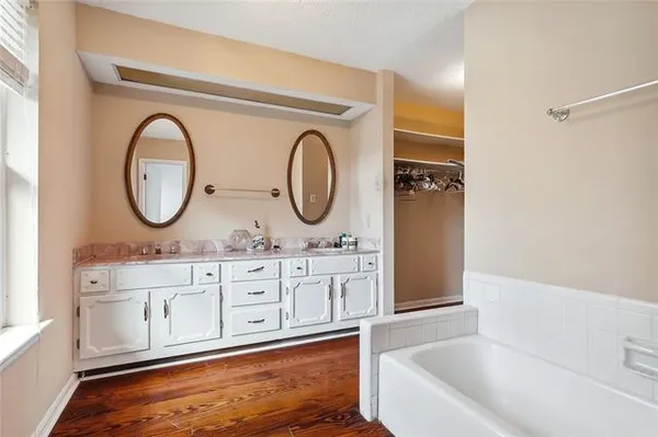 $450,000 | 17 Rue Lemans, Kenner, LA 70065