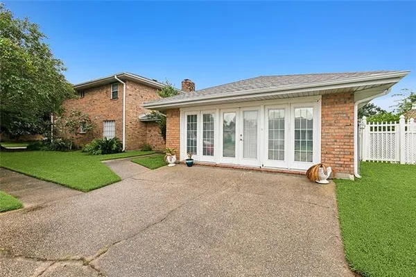 $450,000 | 17 Rue Lemans, Kenner, LA 70065