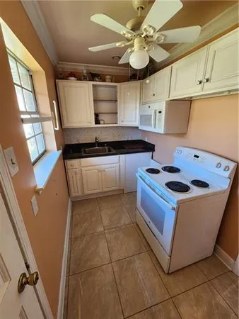 $450,000 | 17 Rue Lemans, Kenner, LA 70065