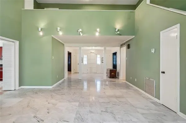$450,000 | 17 Rue Lemans, Kenner, LA 70065