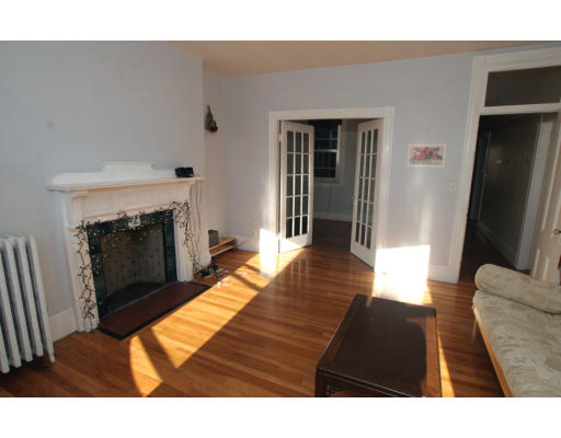 27 Symphony Road Boston, MA 02115 - Photo 3 of 10