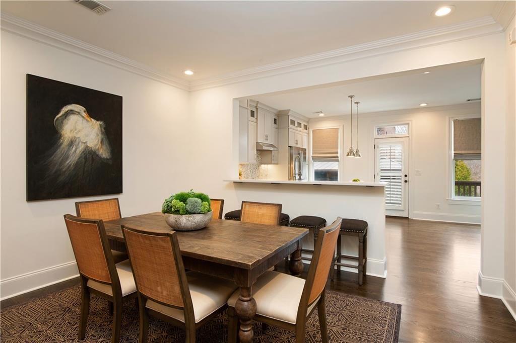 545 Canton Walk Roswell, GA 30075 - Photo 12 of 58