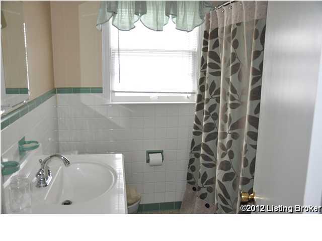 213 Bramton Road Louisville, KY 40207 - Photo 14 of 24 Additional Photo