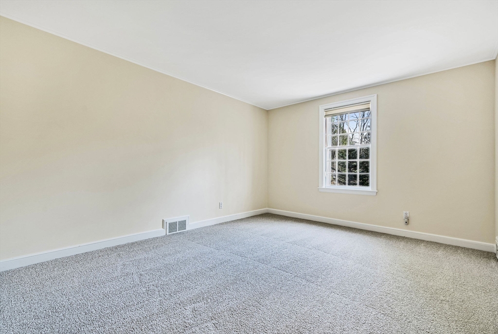 11 Wachusett Road Wellesley, MA 02481 - Photo 26 of 37