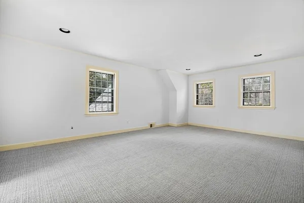 $12,500 | 11 Wachusett Road, Wellesley, MA 02481