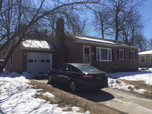 135 Heineberg Road Burlington, VT 05408 - Photo 2 of 39