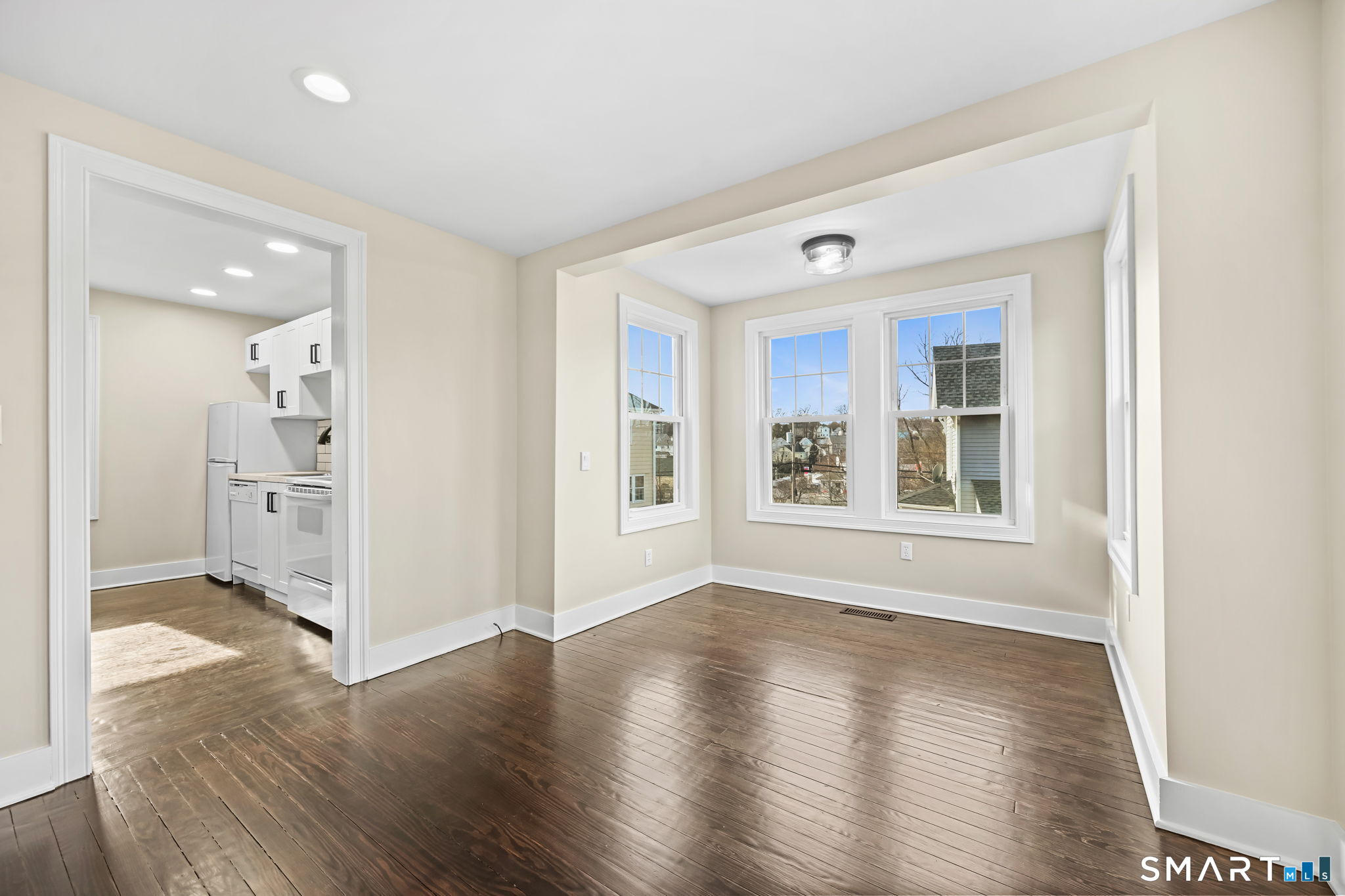 2 Sherman Avenue, Unit COTTAGE Greenwich, CT 06830 - Photo 6 of 21