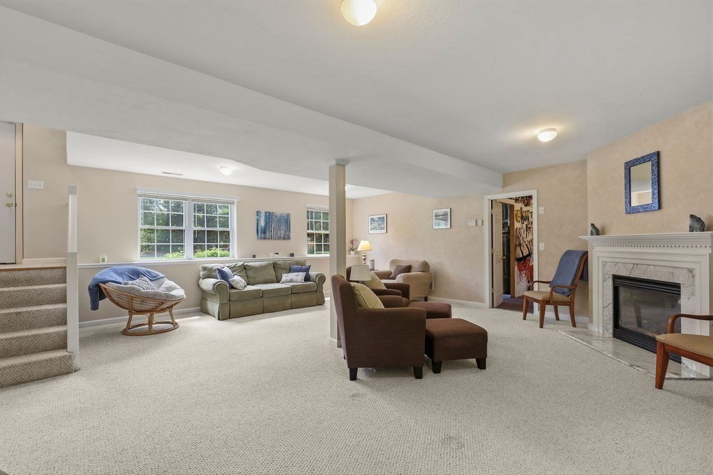 196 Raymond Road Plymouth, MA 02360 - Photo 28 of 42