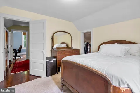 $475,000 | 6002 Rhode Island Avenue, Riverdale, MD 20737