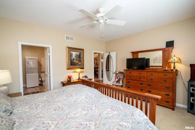 $297,500 | 403 Prairie Springs Drive, Chillicothe, IL 61523