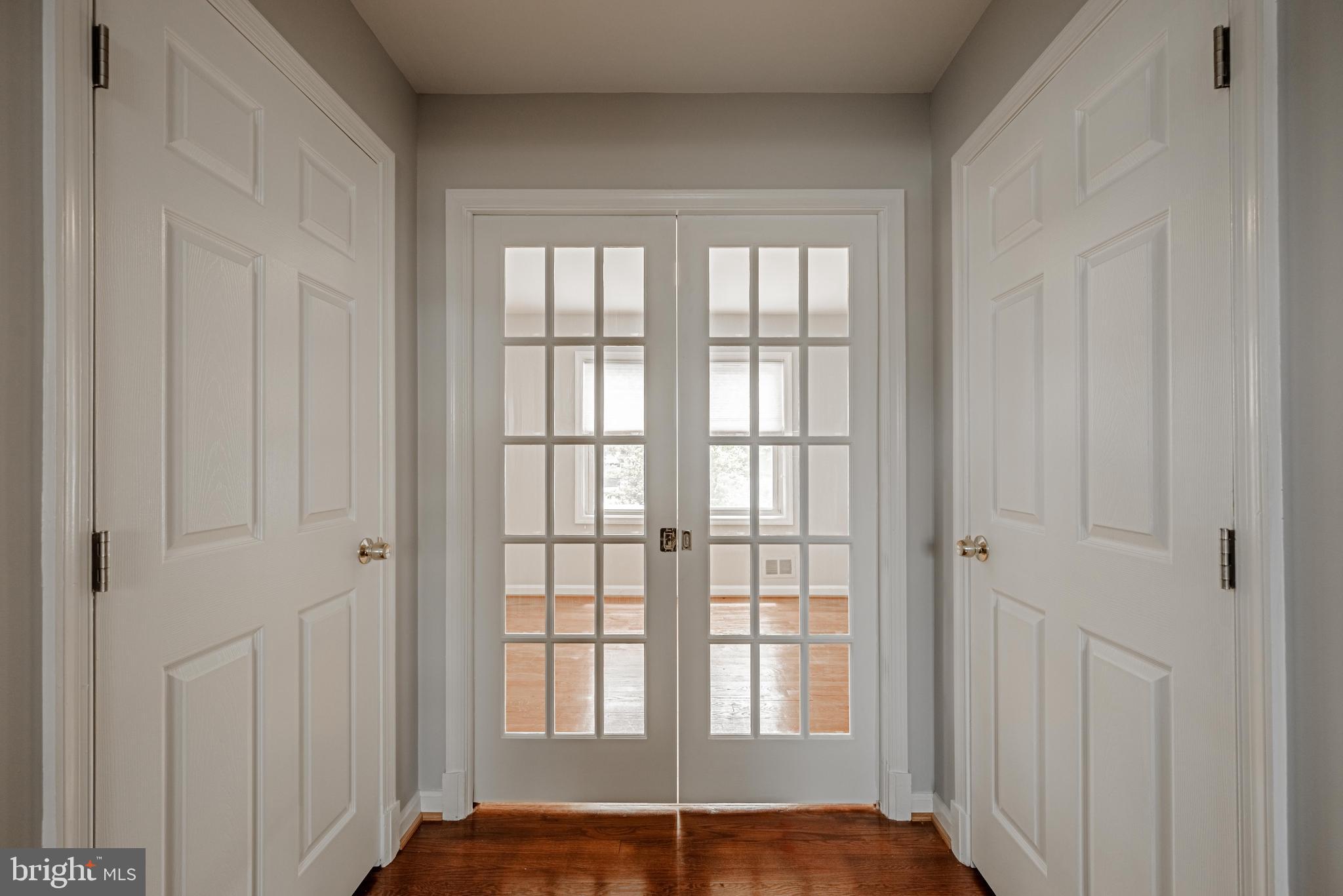 1509 Moffet Road Silver Spring, MD 20903 - Photo 17 of 44