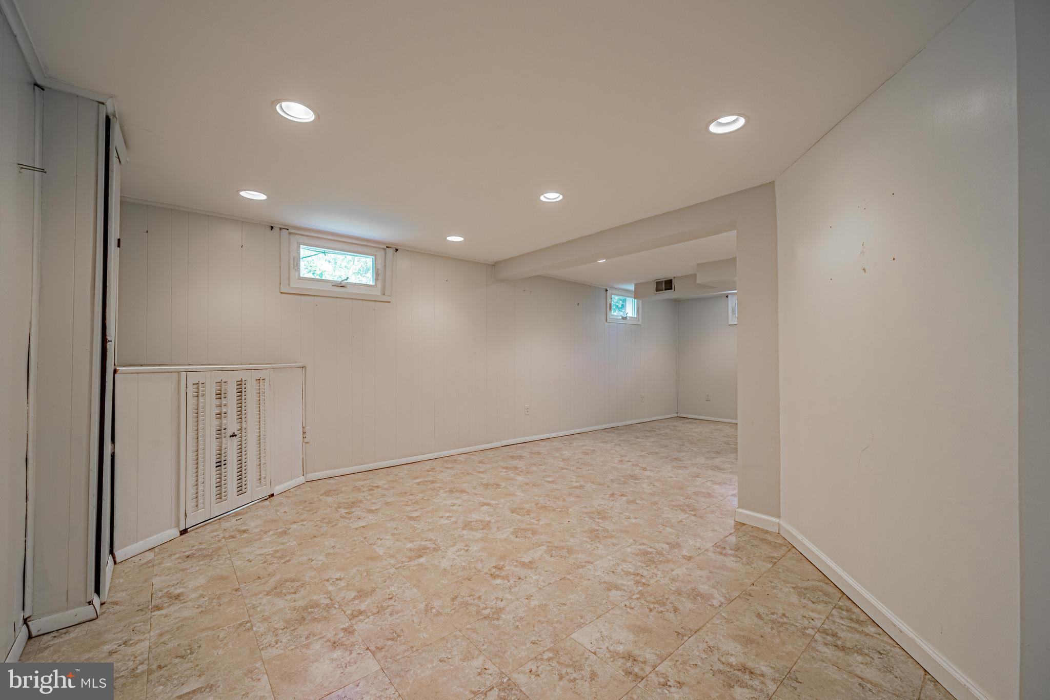 1509 Moffet Road Silver Spring, MD 20903 - Photo 33 of 44