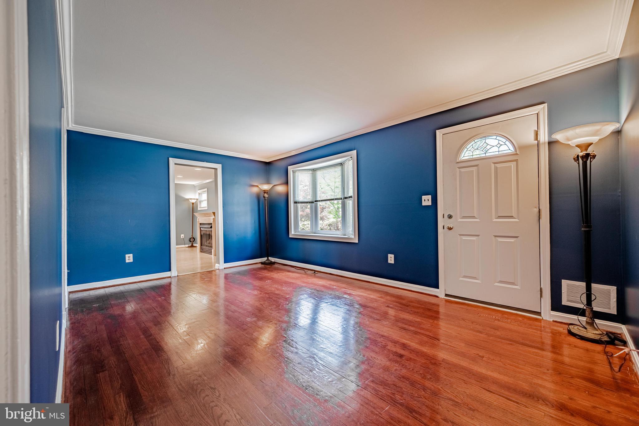 1509 Moffet Road Silver Spring, MD 20903 - Photo 4 of 44