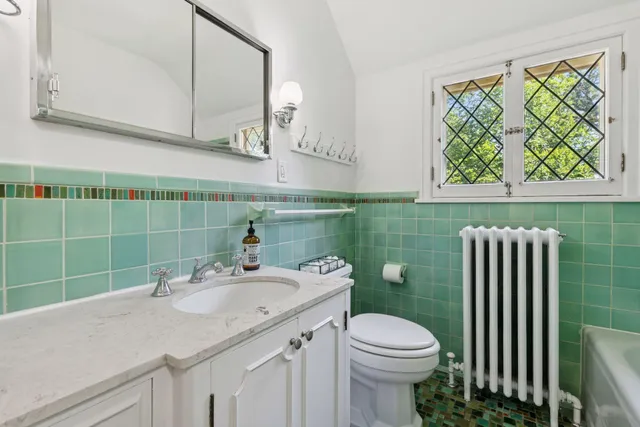 $998,000 | 5324 Russell Avenue South, Minneapolis, MN 55410