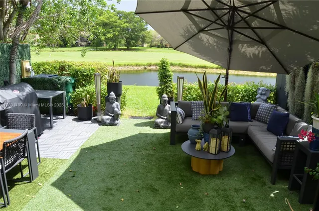 $730,000 | 3629 Estepona Avenue, Doral, FL 33178