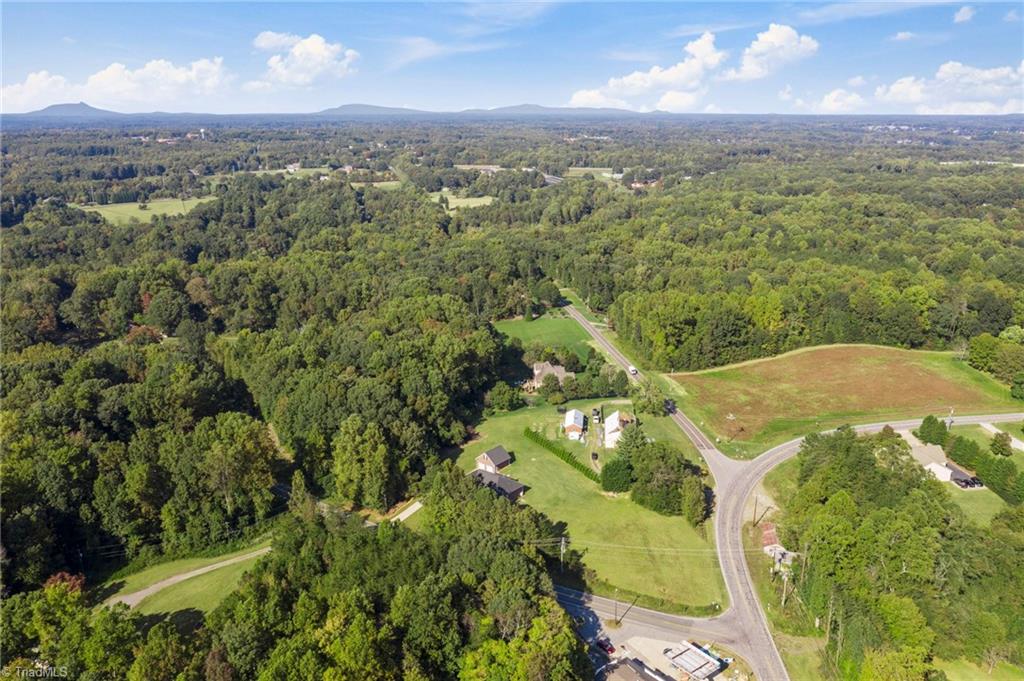 7941 Dull Road Clemmons, NC 27012 - Photo 2 of 3