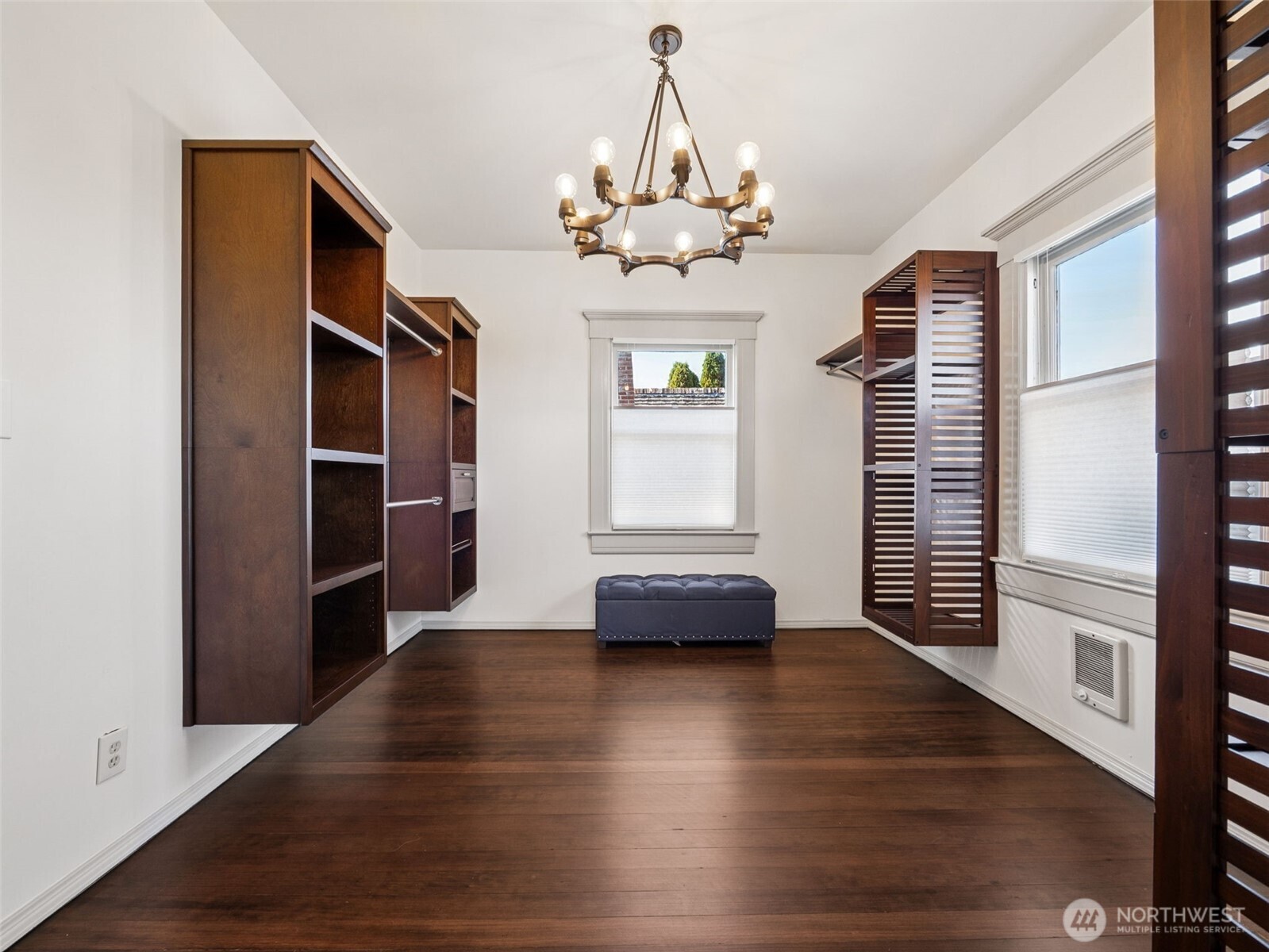 908 North K Street Tacoma, WA 98403 - Photo 16 of 36