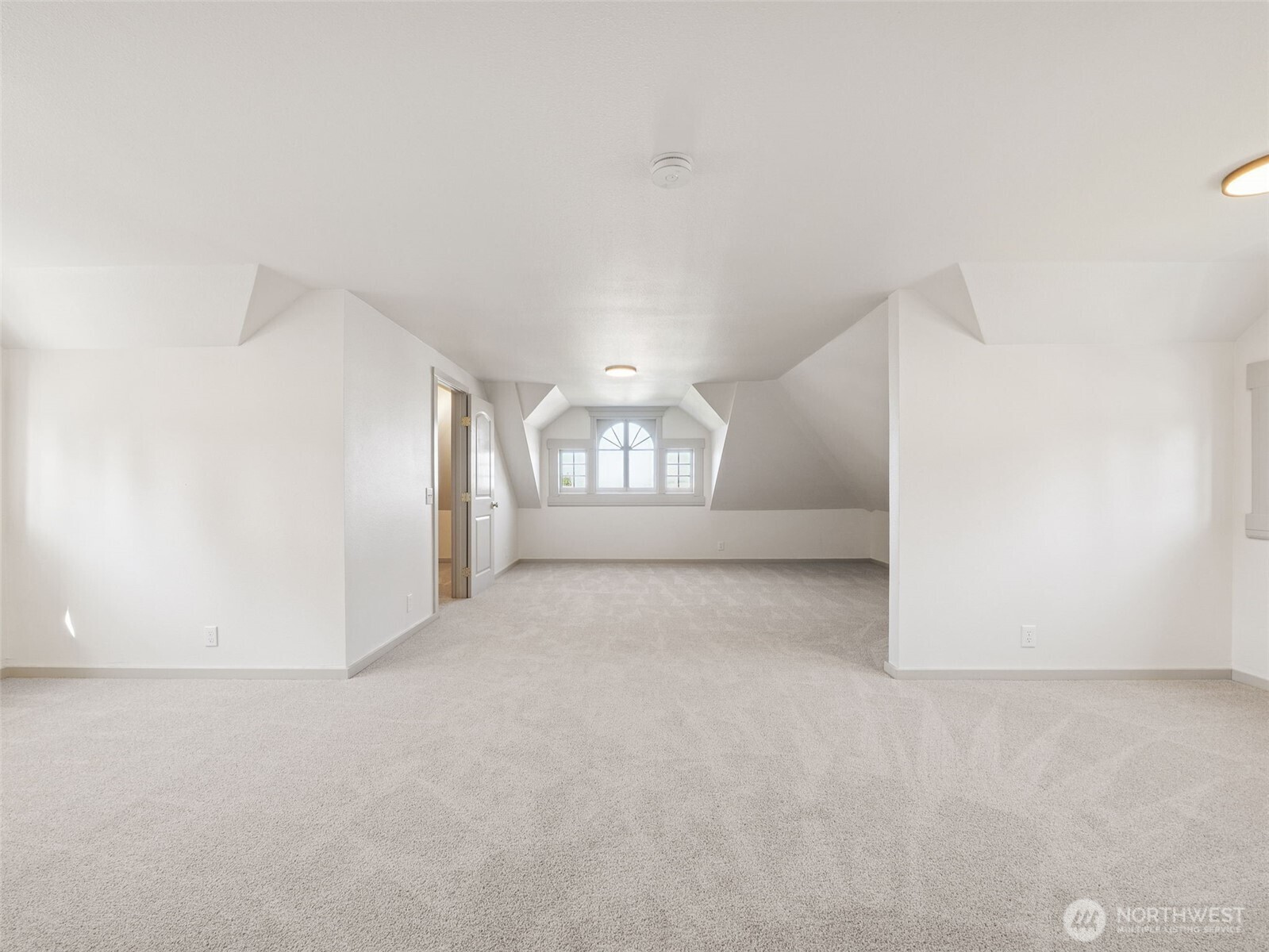 908 North K Street Tacoma, WA 98403 - Photo 24 of 36