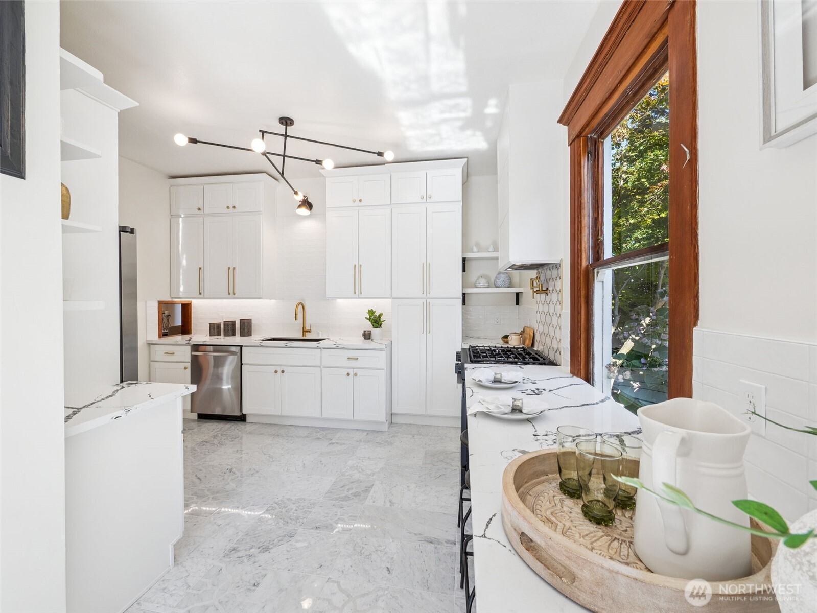 908 North K Street Tacoma, WA 98403 - Photo 4 of 36