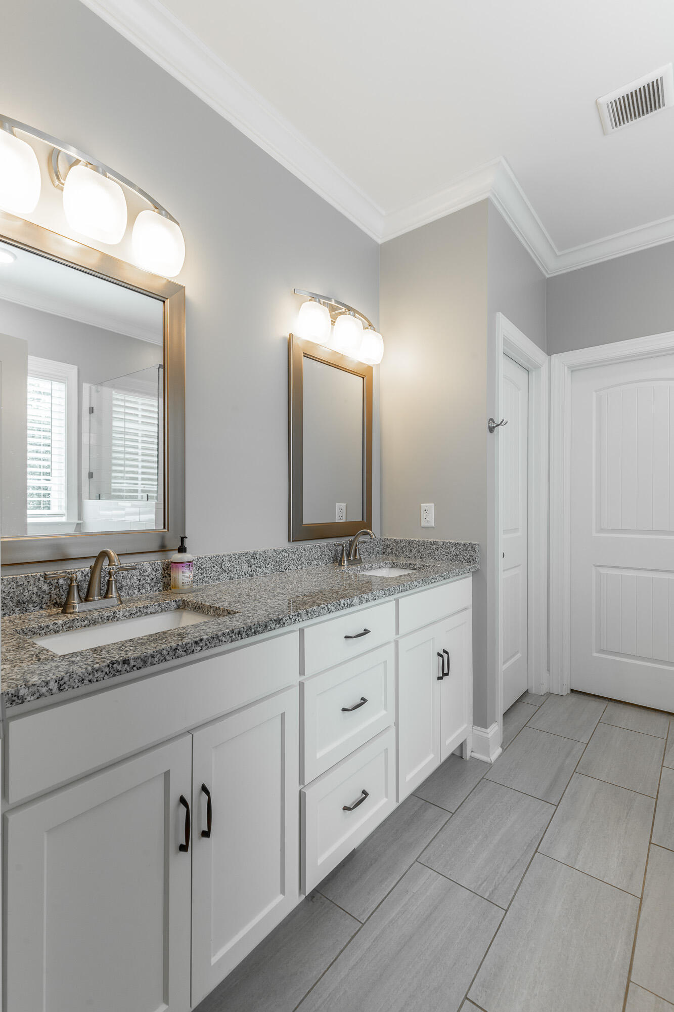 268 56th Street Northwest Cleveland, TN 37312 - Photo 26 of 71 268 56th Street HD-74