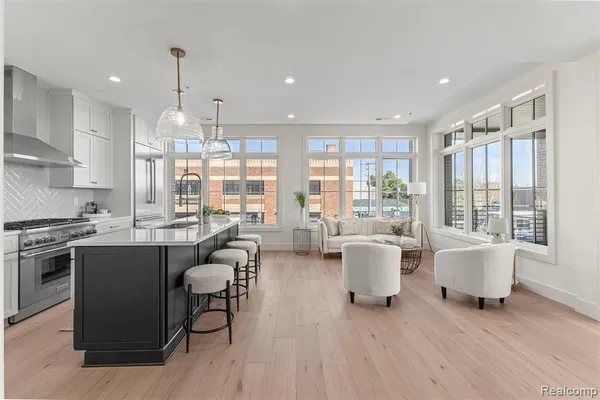 $649,000 | 156 North Center Street, Unit 301, Northville, MI 48167