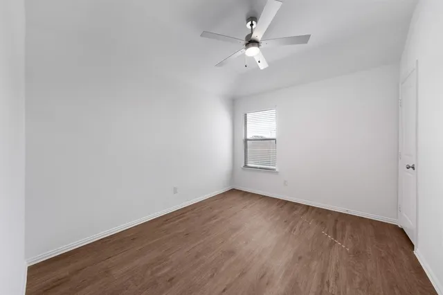 $1,799 | 206 Still Gln Drive, Terrell, TX 75160