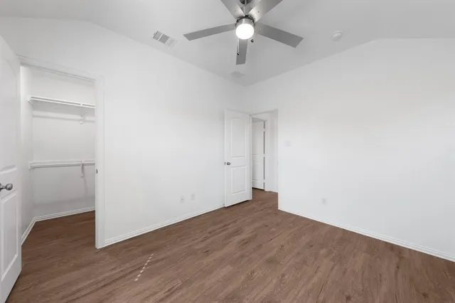 $1,799 | 206 Still Gln Drive, Terrell, TX 75160