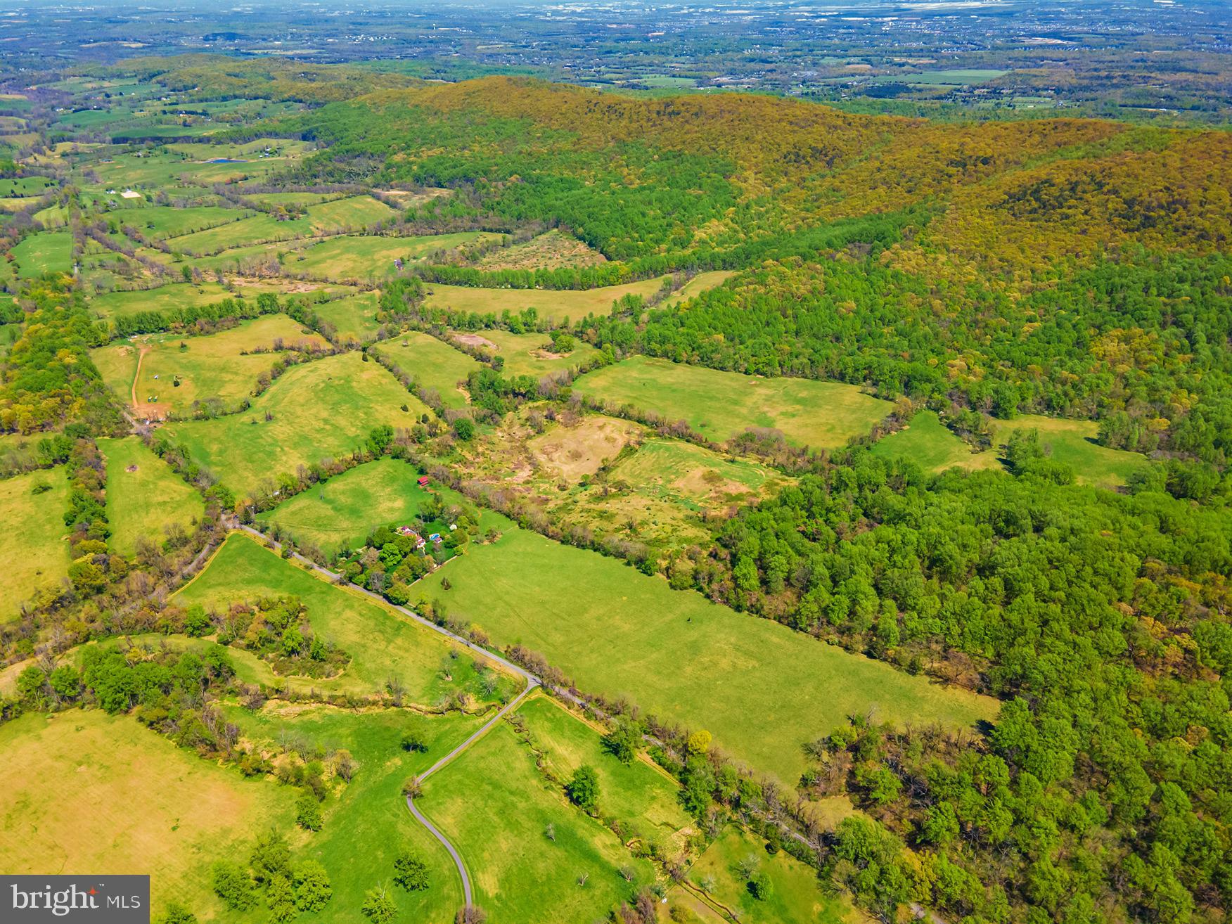 0 Bull Run Mountain Road The Plains, VA 20198 - Photo 6 of 10 a view of an ocean from a yard