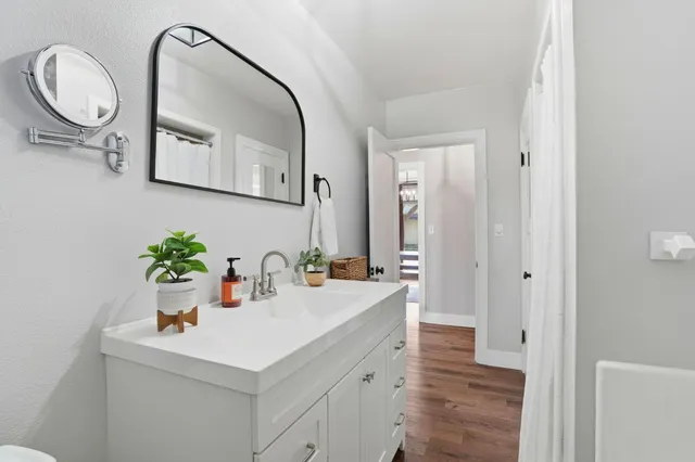 $619,999 | 125 East 12th Street, Tracy, CA 95376