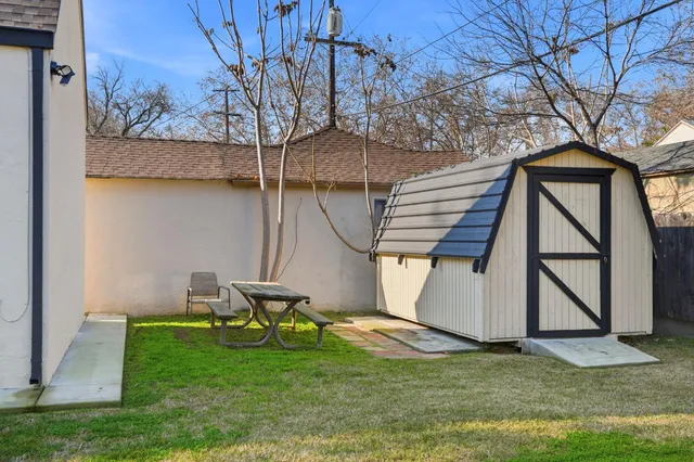 $619,999 | 125 East 12th Street, Tracy, CA 95376