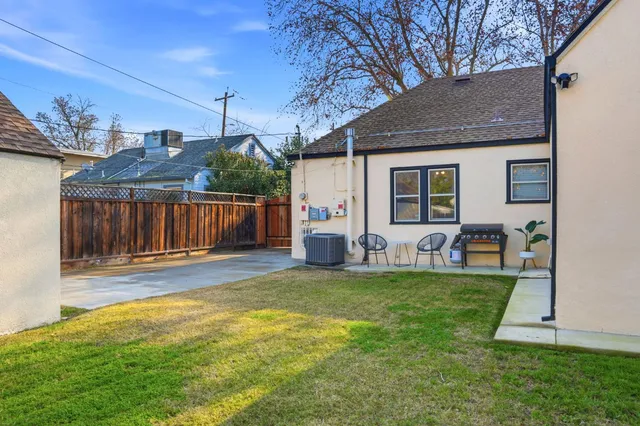 $619,999 | 125 East 12th Street, Tracy, CA 95376