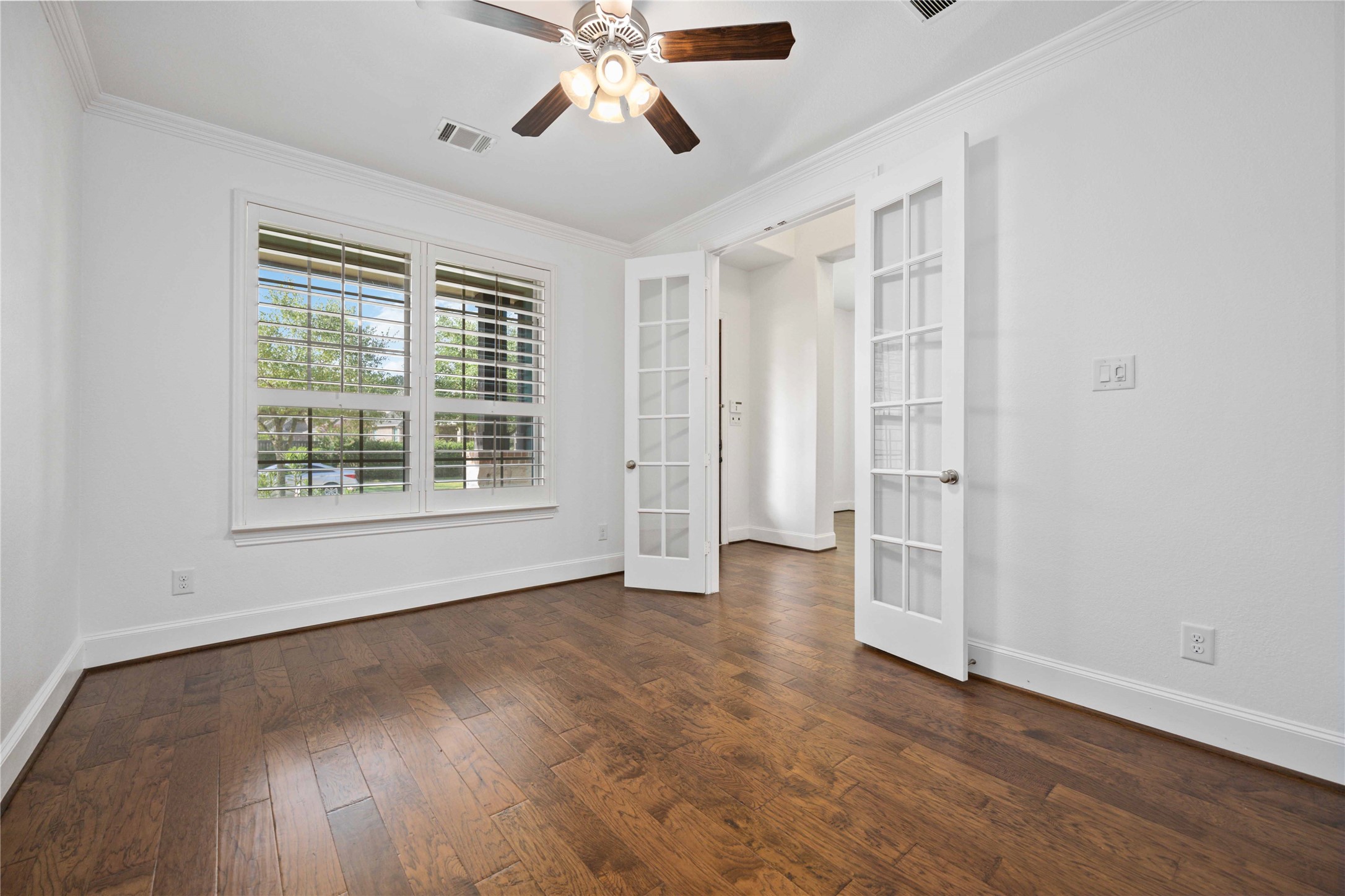 4110 Clover Ridge Lane Sugar Land, TX 77479 - Photo 9 of 29