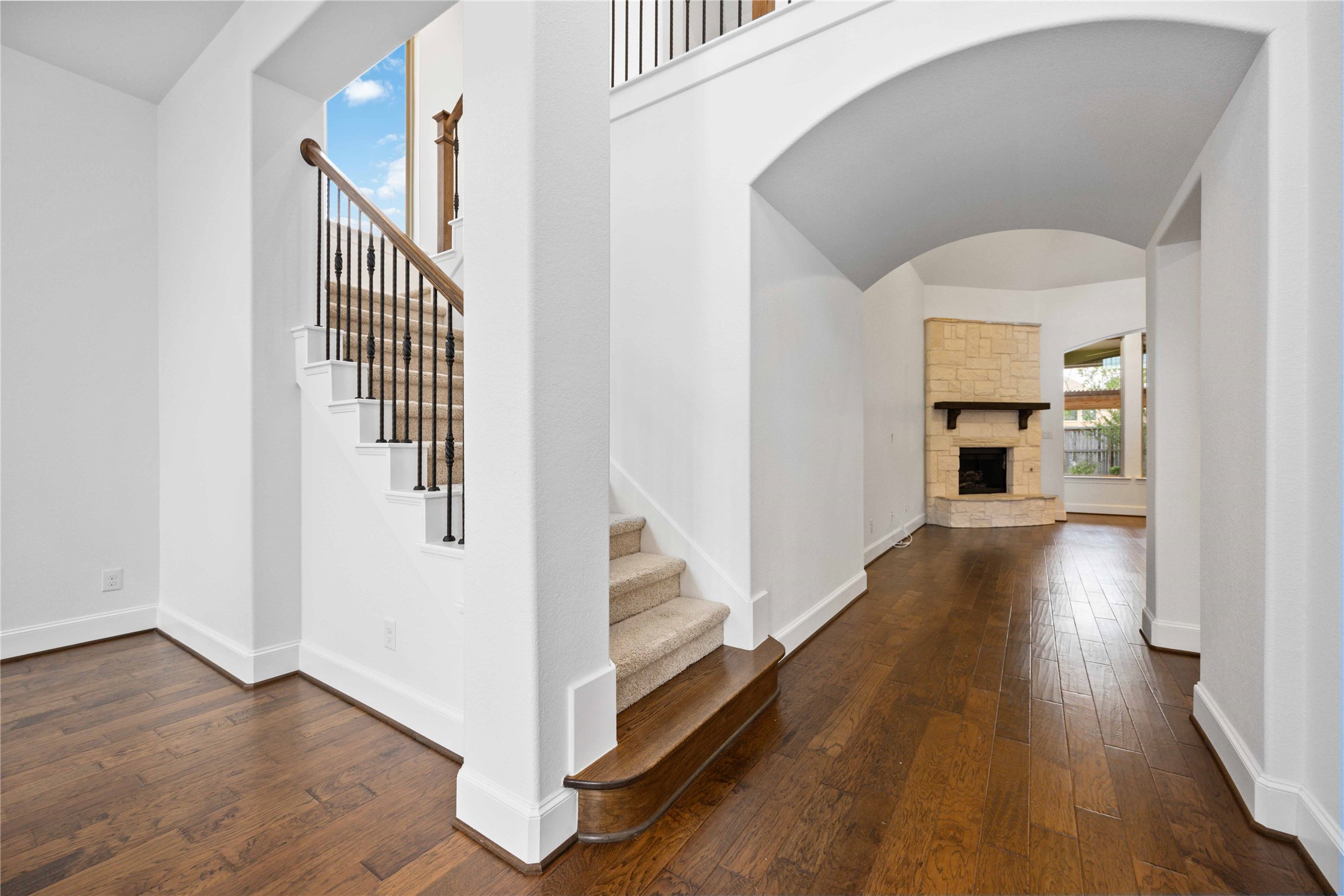 4110 Clover Ridge Lane Sugar Land, TX 77479 - Photo 10 of 29