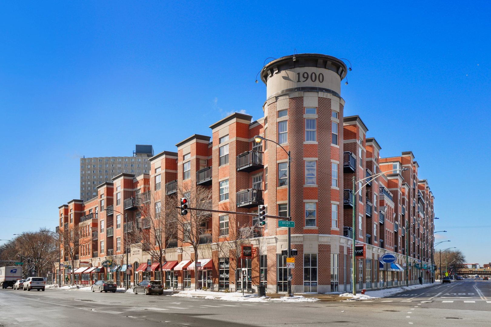1910 South State Street, Unit 303 Chicago, IL 60616 - Photo 1 of 19 a front view of a building