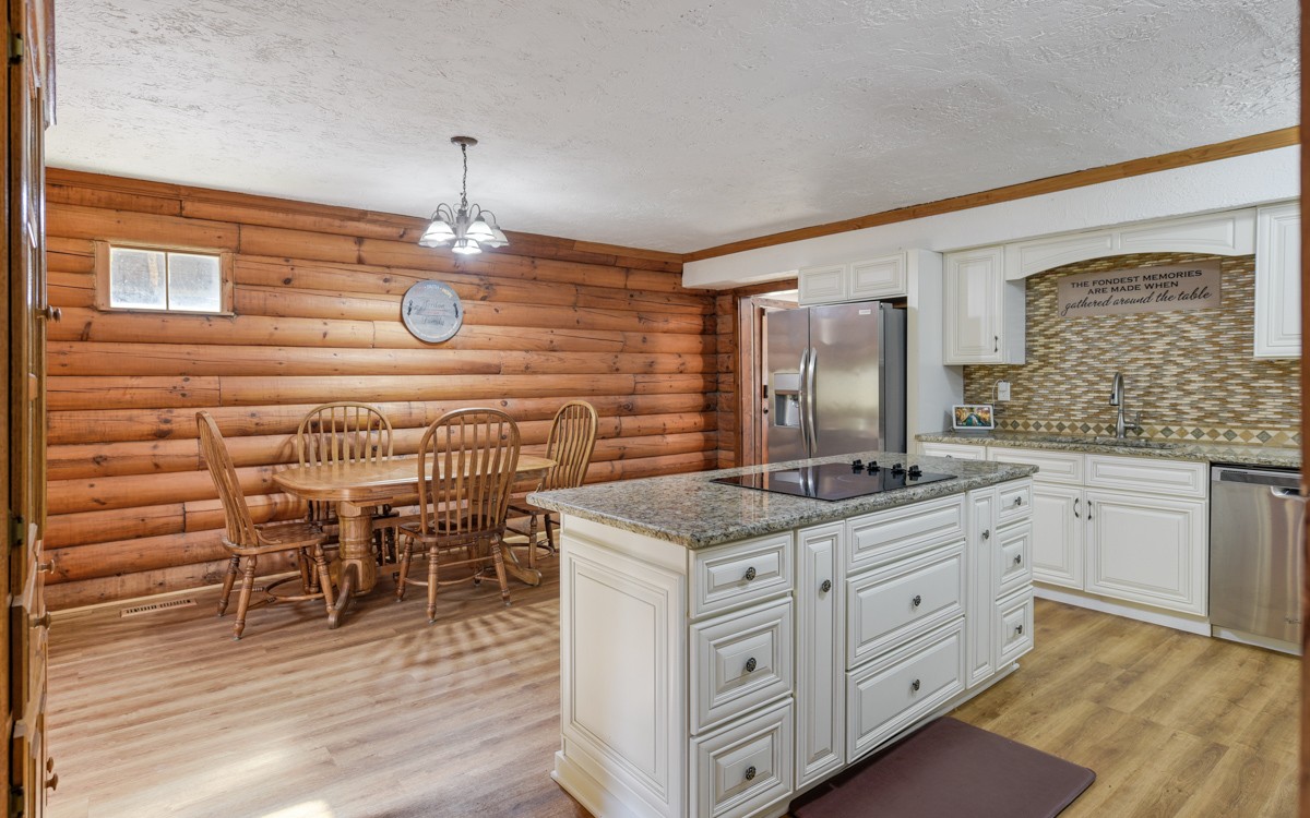 1840 Garrison Branch Road Cottontown, TN 37048 - Photo 10 of 41 Kitchen/Dining area