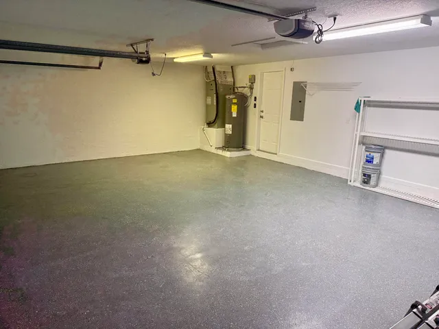 $6,000 | 6509 Stonehurst Circle, Lake Worth, FL 33467