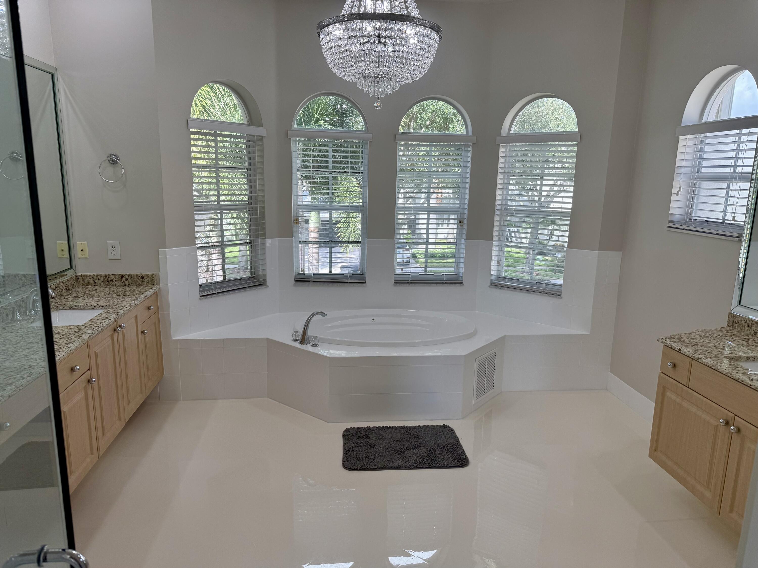 6509 Stonehurst Circle Lake Worth, FL 33467 - Photo 22 of 47 IMG_7053