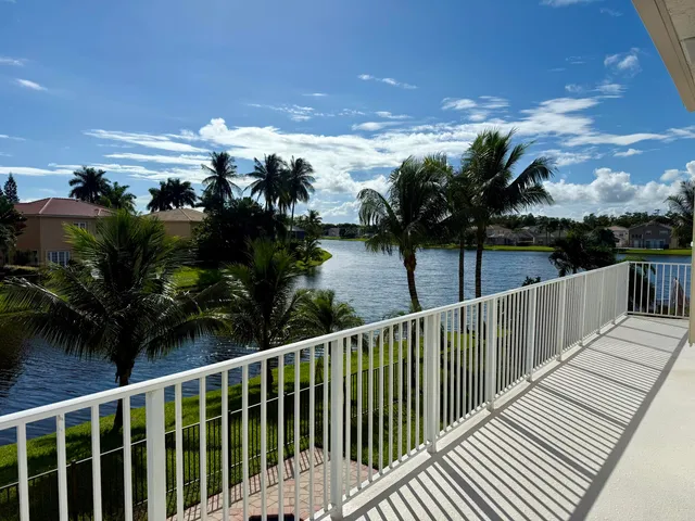 $6,000 | 6509 Stonehurst Circle, Lake Worth, FL 33467