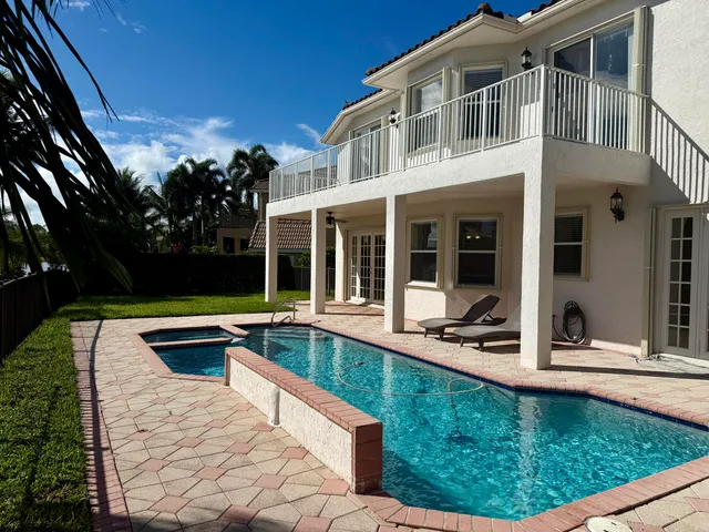 $6,000 | 6509 Stonehurst Circle, Lake Worth, FL 33467