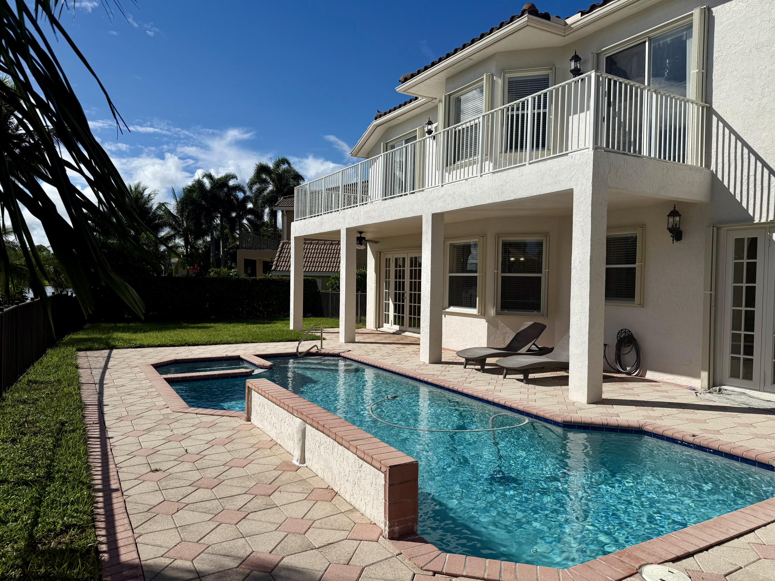 6509 Stonehurst Circle Lake Worth, FL 33467 - Photo 33 of 47 IMG_7085