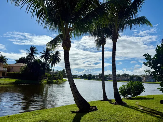 $6,000 | 6509 Stonehurst Circle, Lake Worth, FL 33467