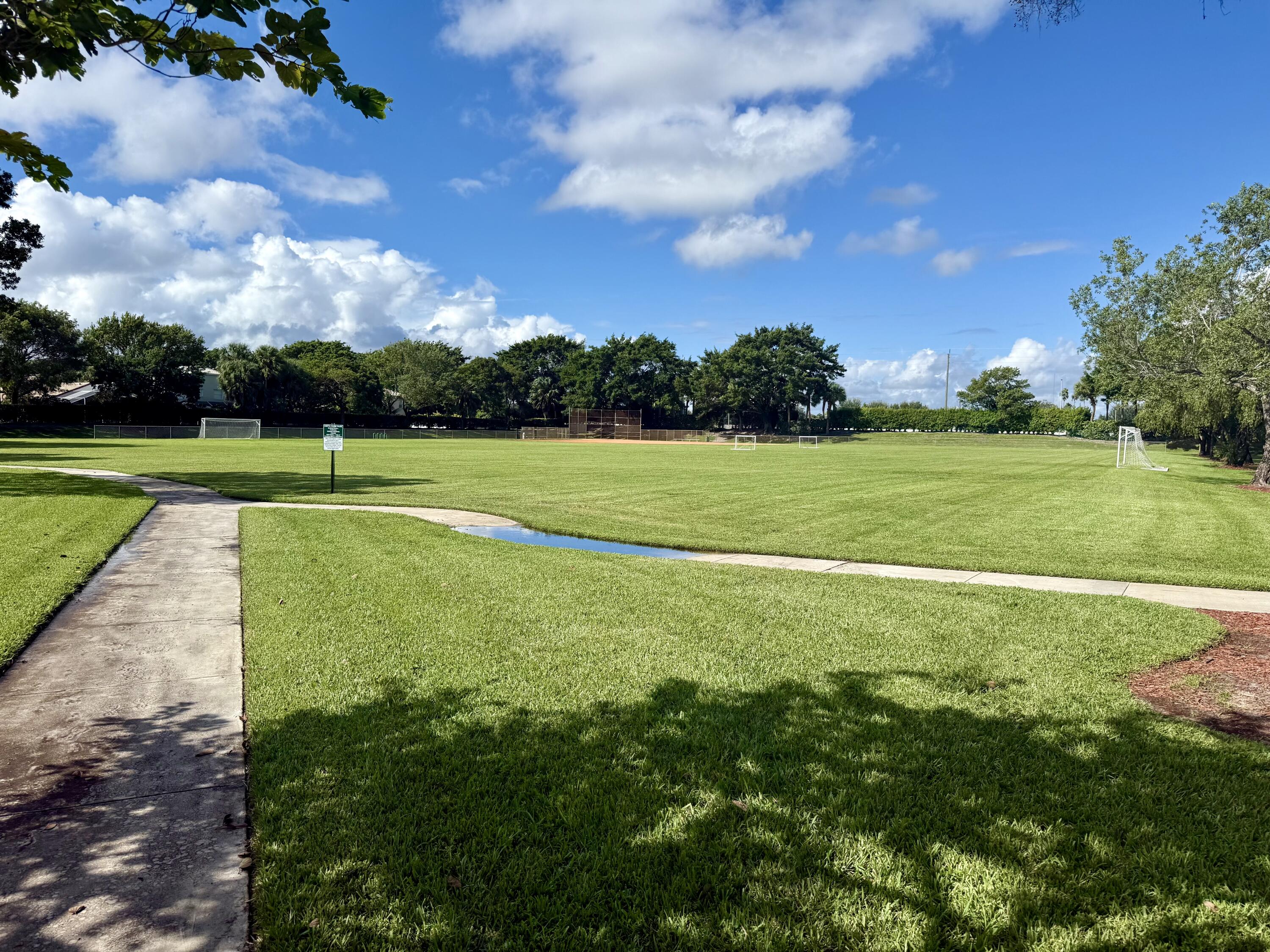 6509 Stonehurst Circle Lake Worth, FL 33467 - Photo 43 of 47 IMG_7099