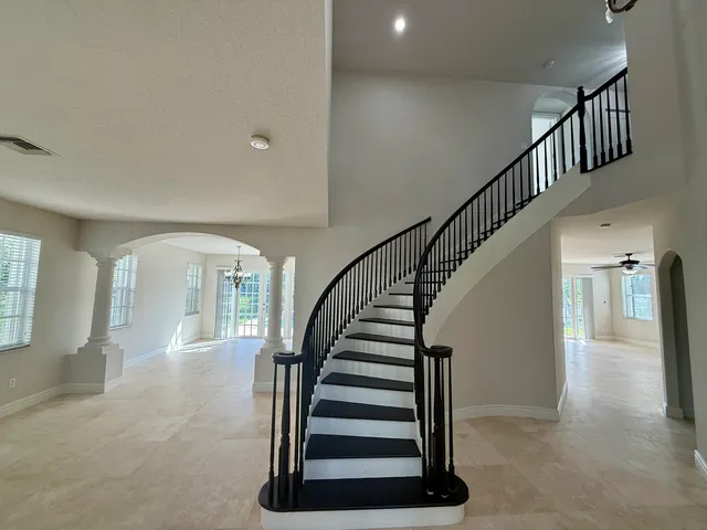 $6,000 | 6509 Stonehurst Circle, Lake Worth, FL 33467