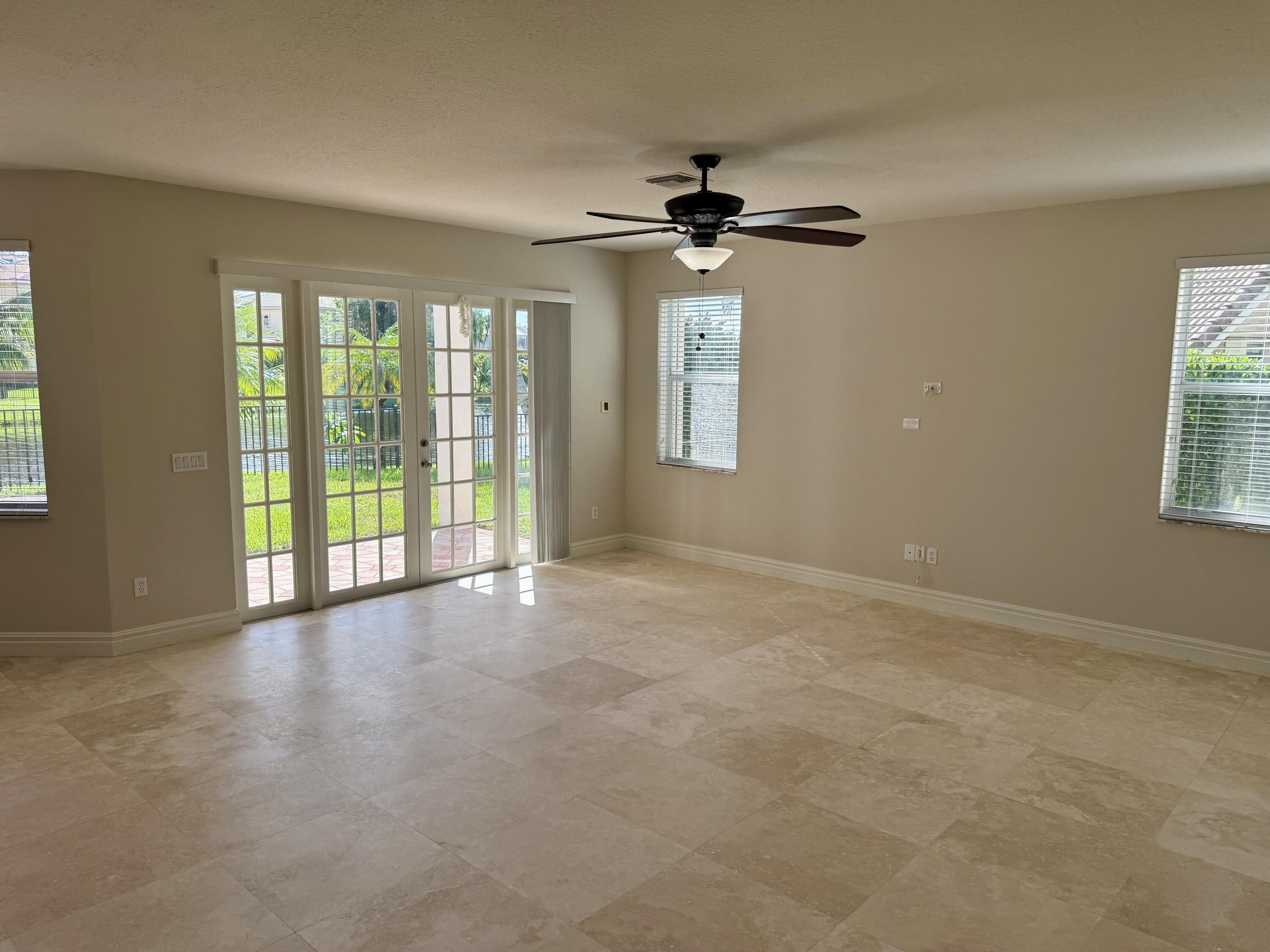 6509 Stonehurst Circle Lake Worth, FL 33467 - Photo 8 of 47 IMG_7082